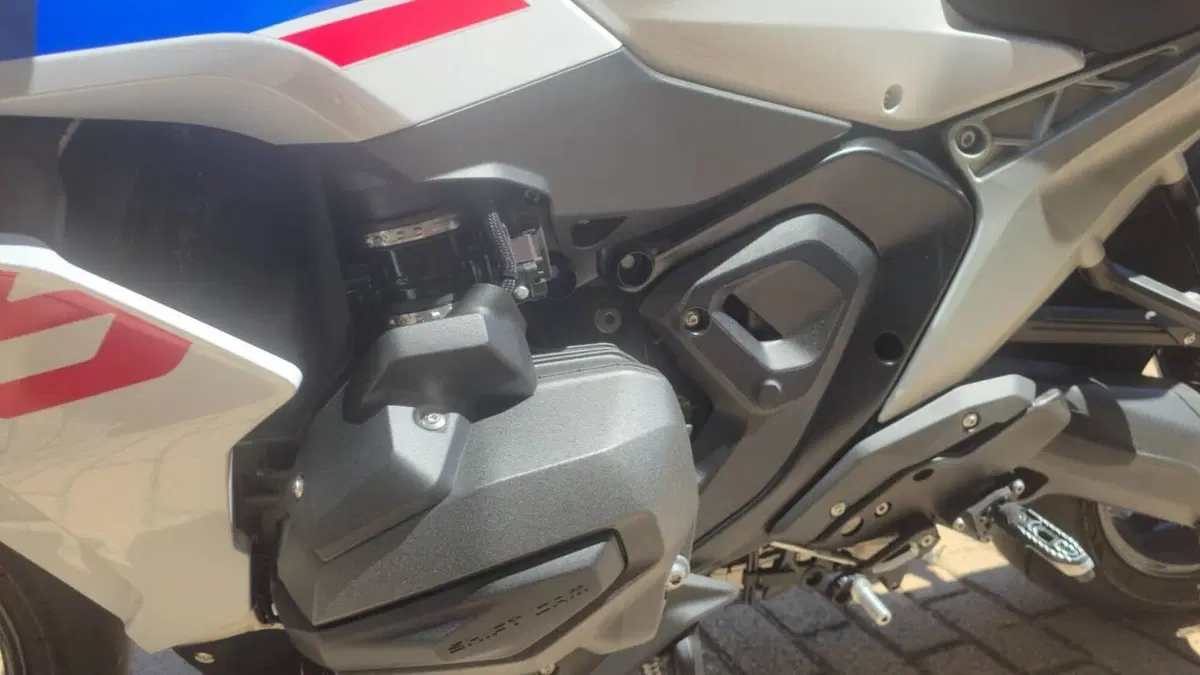 Bmw R 1300 RS (2026)  (10)
