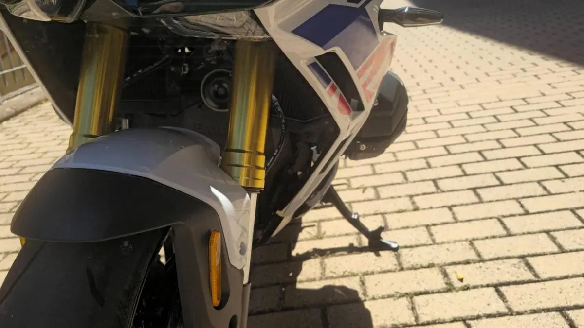 Bmw R 1300 RS (2026)  (12)