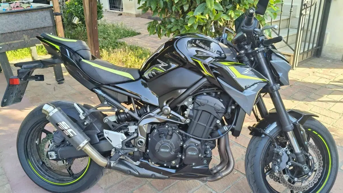 Kawasaki Z 900 (2021 - 24) 
