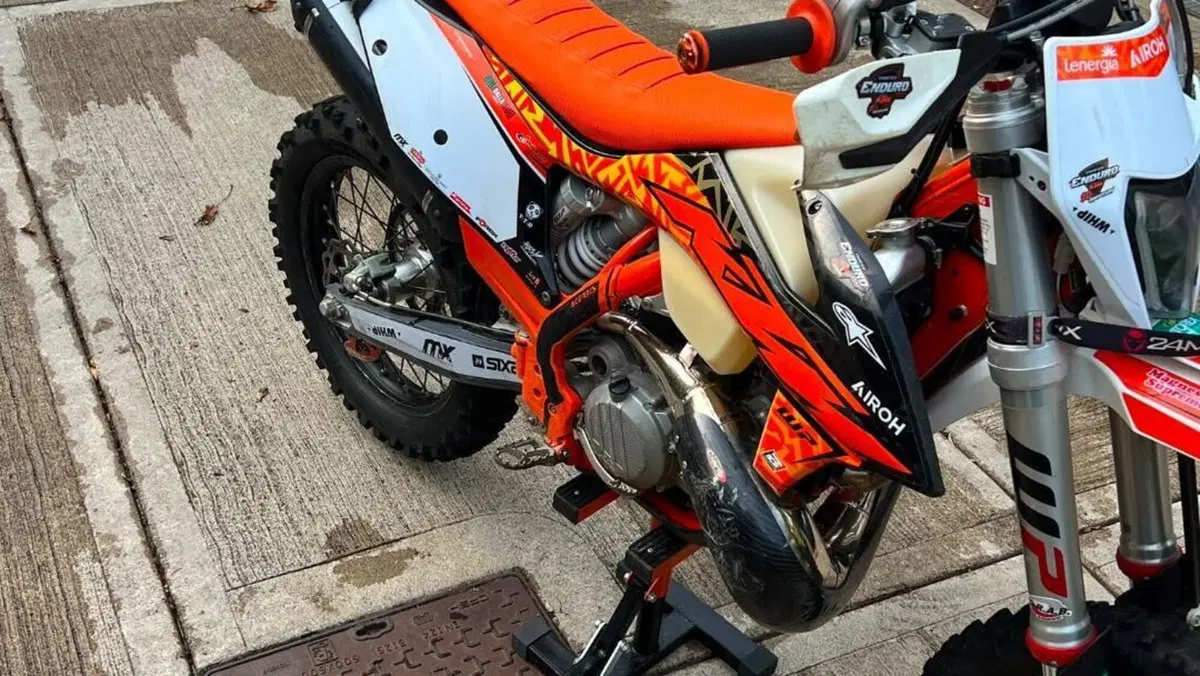 KTM 300 EXC TPI (2023)  (10)
