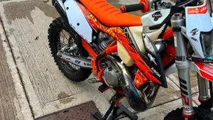 KTM 300 EXC TPI (2023)  (10)