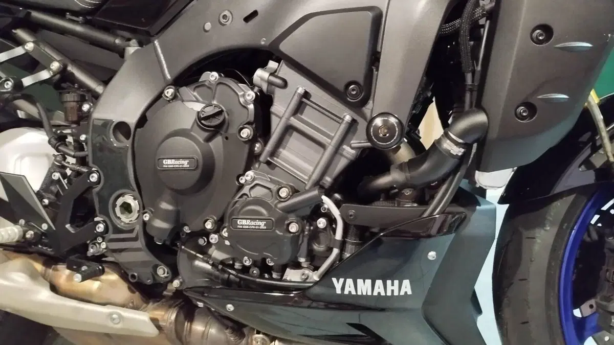 Yamaha MT-10 SP (2022 - 25)  (3)