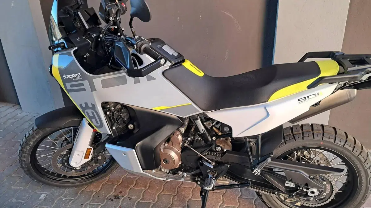 Husqvarna Norden 901 (2022 - 26) 