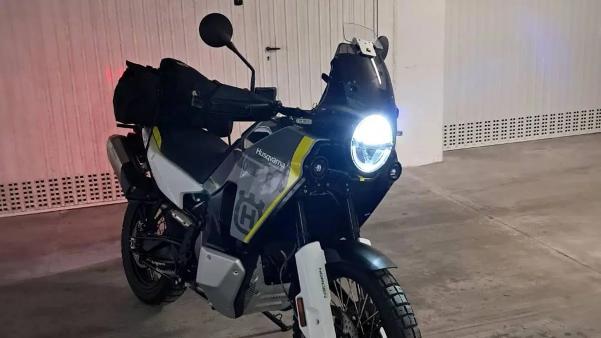 Husqvarna Norden 901 (2022 - 26)  (3)