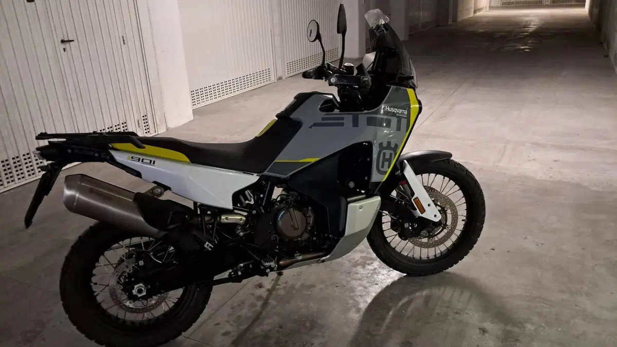Husqvarna Norden 901 (2022 - 26)  (4)