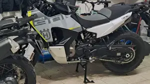 Husqvarna Norden 901 (2022 - 26)  (5)