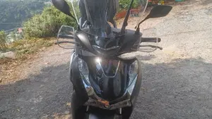 Honda SH 150i (2020 - 23)  (3)