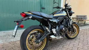 Kawasaki Z 650 RS (2025 - 26)  (5)