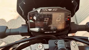 Suzuki GSX-S950 (2021 - 23)  (4)