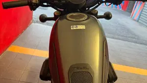 Honda Rebel 250 (2000 - 03)  (10)