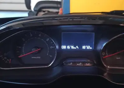 Peugeot 208 82 5 porte Allure (15)