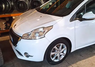 Peugeot 208 82 5 porte Allure (17)