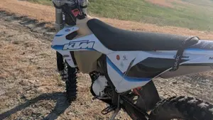 KTM 250 EXC-F (2020)  (2)