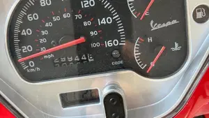 Vespa GTS 300 (2010 - 14)  (5)