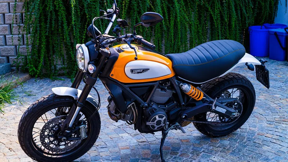 Ducati Scrambler 800 Classic (2015 - 16) 