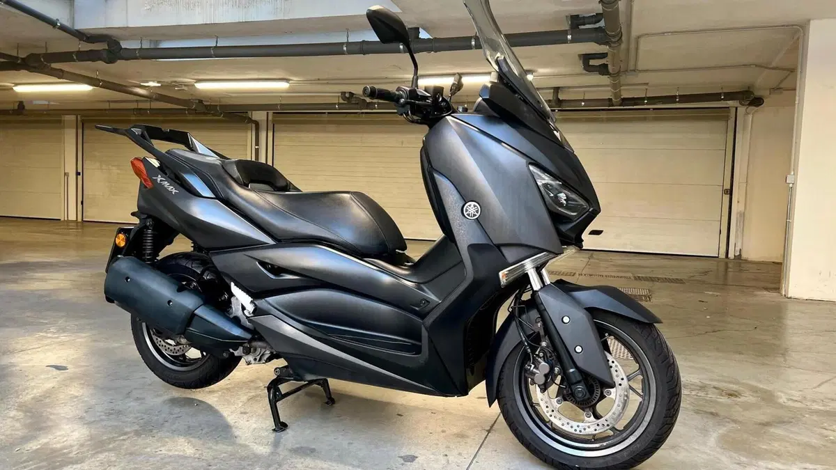 Yamaha X-Max 300 ABS (2017 - 20)  (2)
