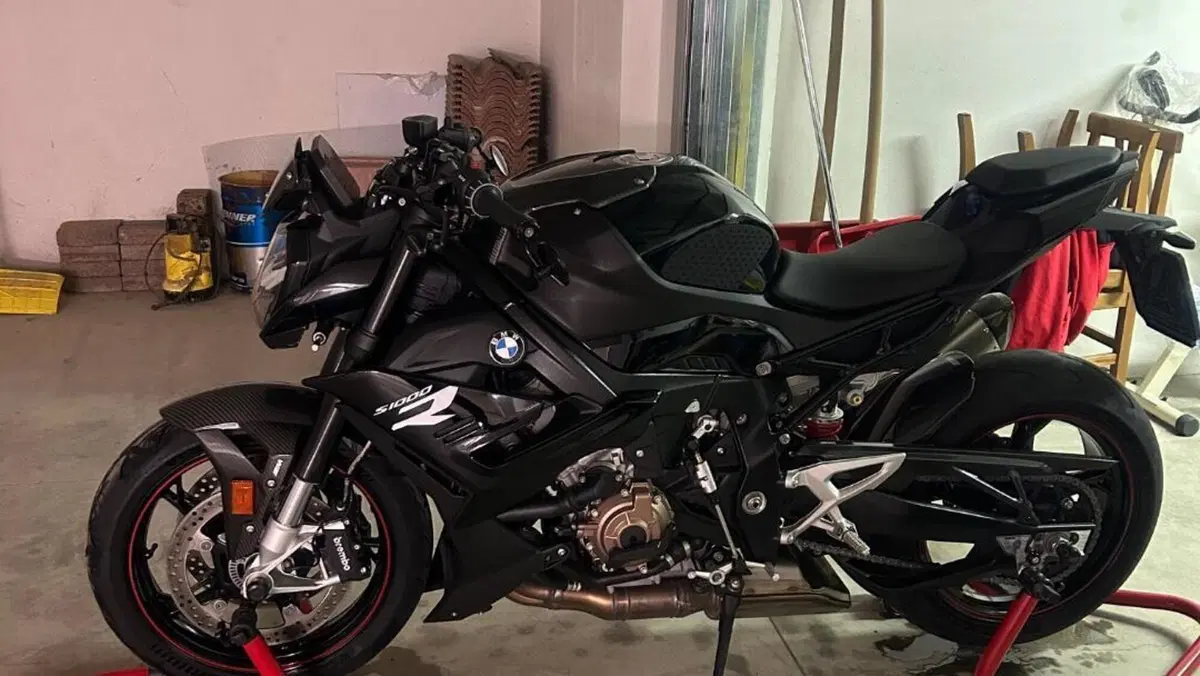 Bmw S 1000 R (2021 - 24)  (2)