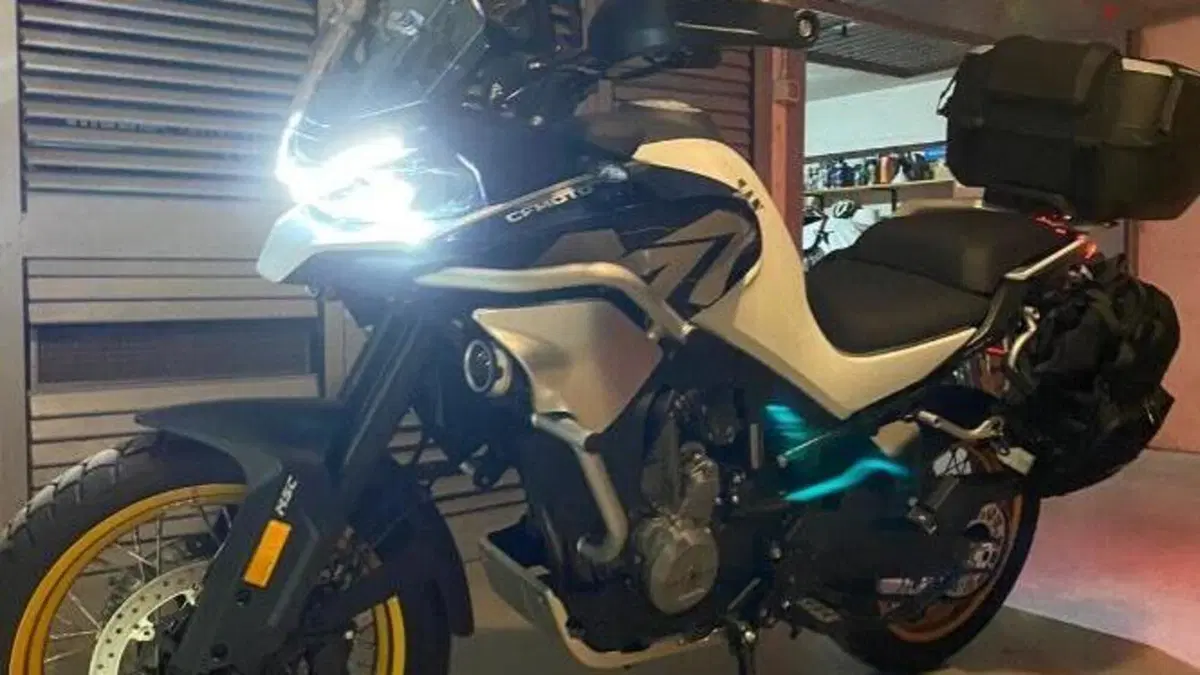 CFMOTO 800MT Explore (2023 - 26)  (2)