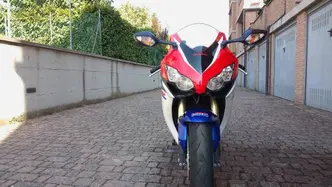 Honda CBR 1000 RR Fireblade (2008 - 11) usata