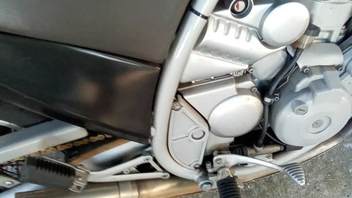 Aprilia   (5)