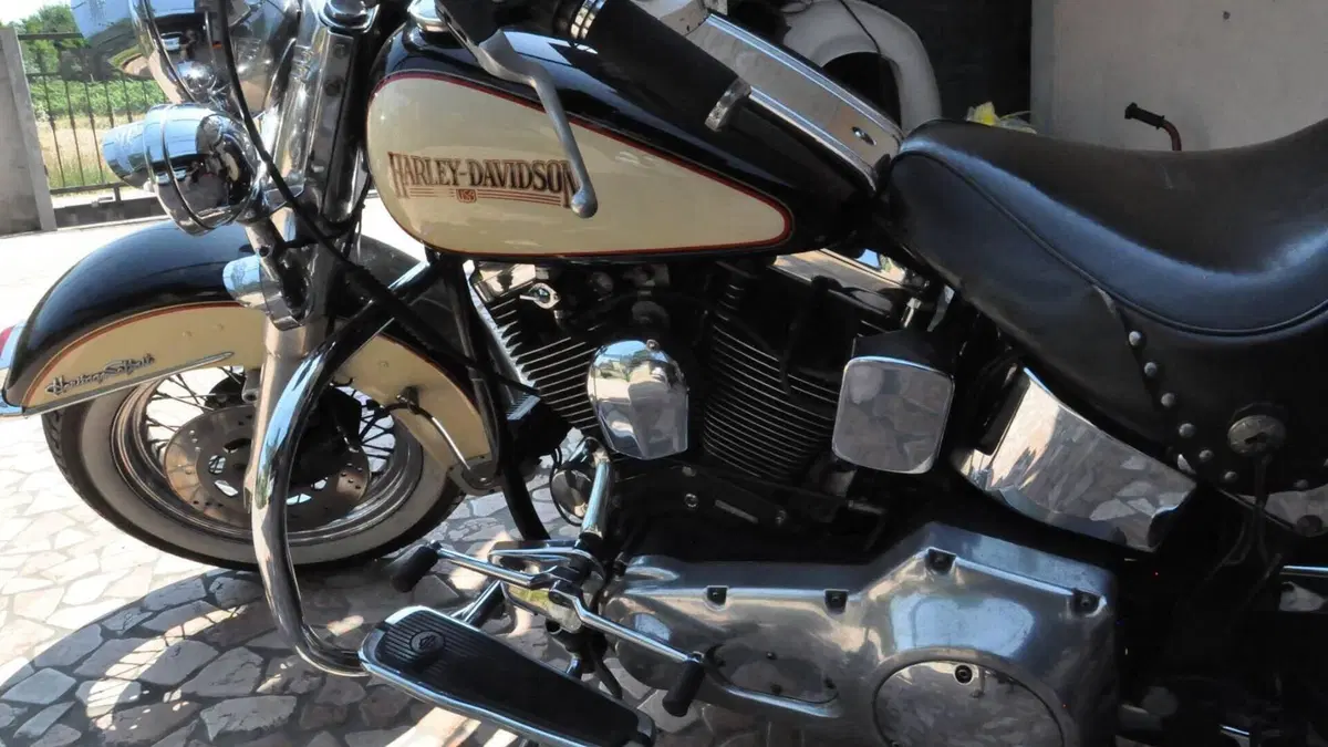 Harley-Davidson 1340 Heritage Classic (1984 - 98) - FLSTC  (7)