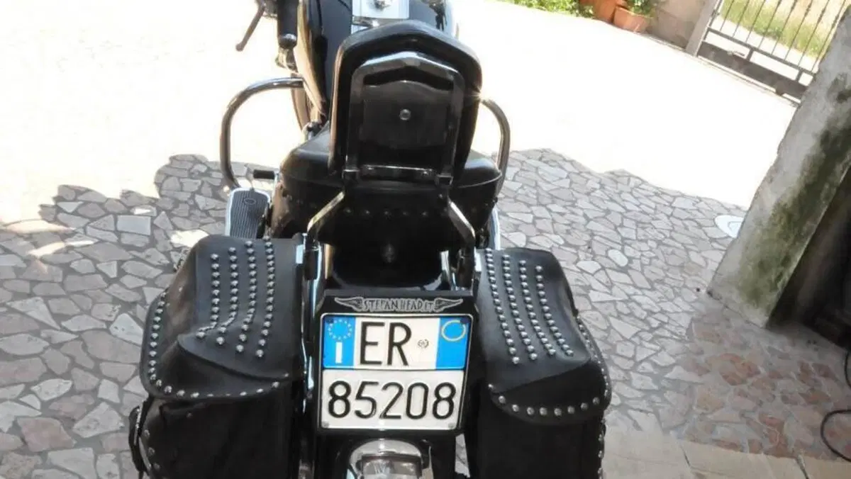 Harley-Davidson 1340 Heritage Classic (1984 - 98) - FLSTC  (13)