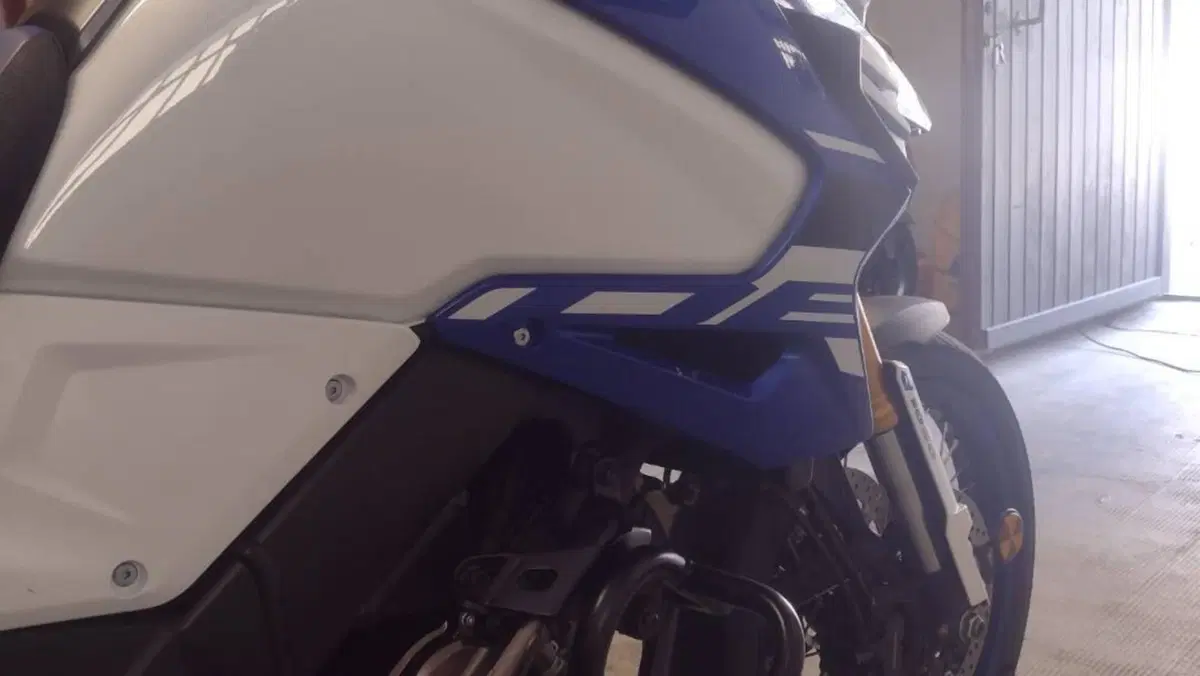 Suzuki V-Strom 1050DE (2023 - 24)  (2)