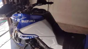 Suzuki V-Strom 1050DE (2023 - 24)  (10)