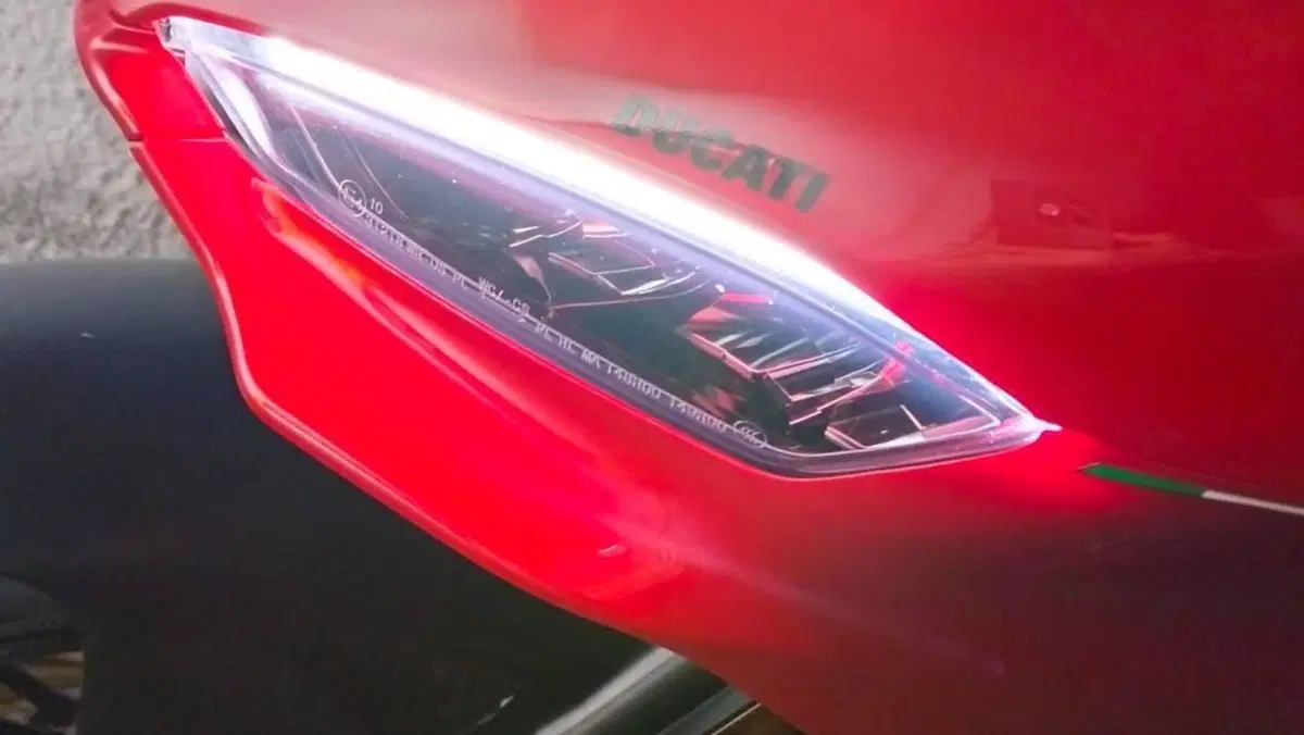Ducati Panigale V2 (2025 - 26)  (7)