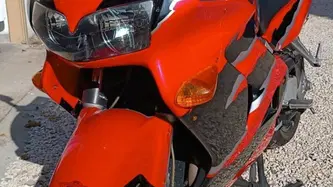 Honda VFR 800 (1998 - 01) usata