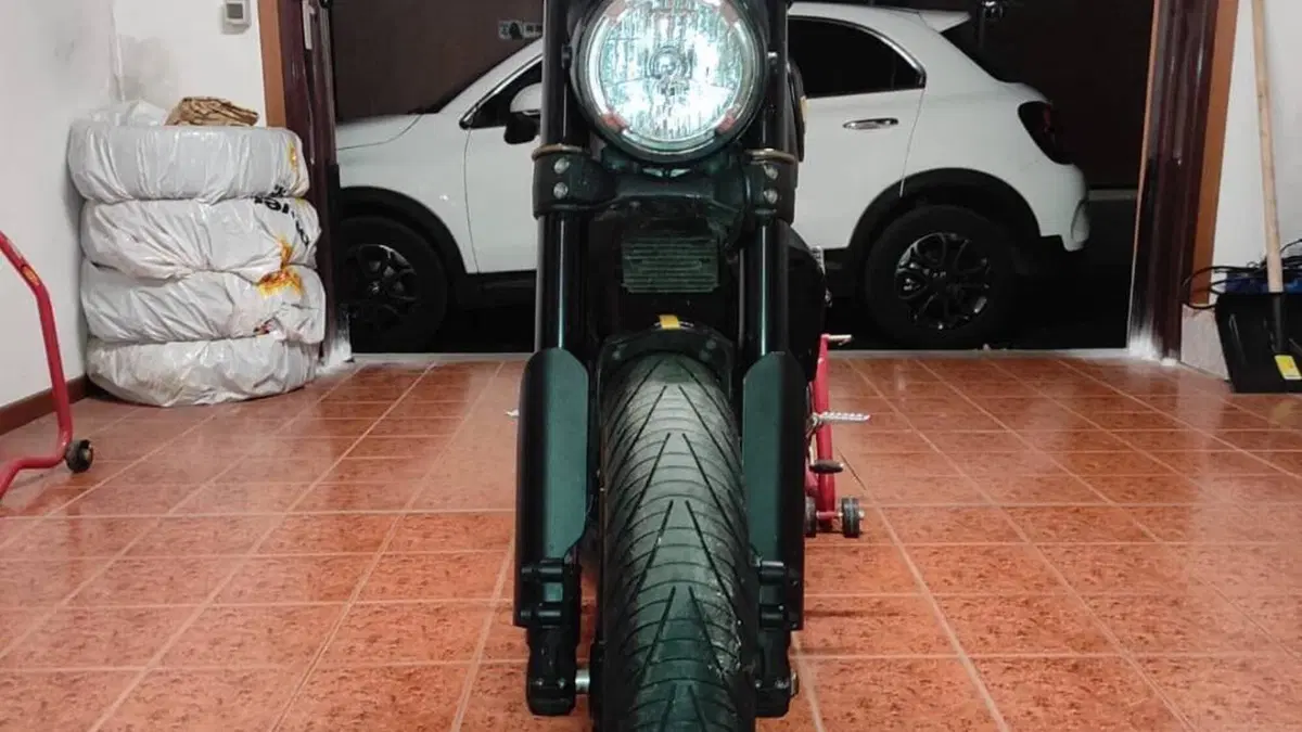 Ducati Scrambler 800 Full Throttle (2015 - 16)  (4)