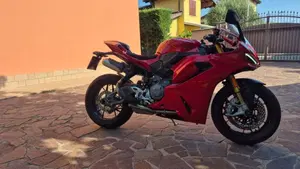 Ducati Panigale V2 S (2025 - 26)  (4)
