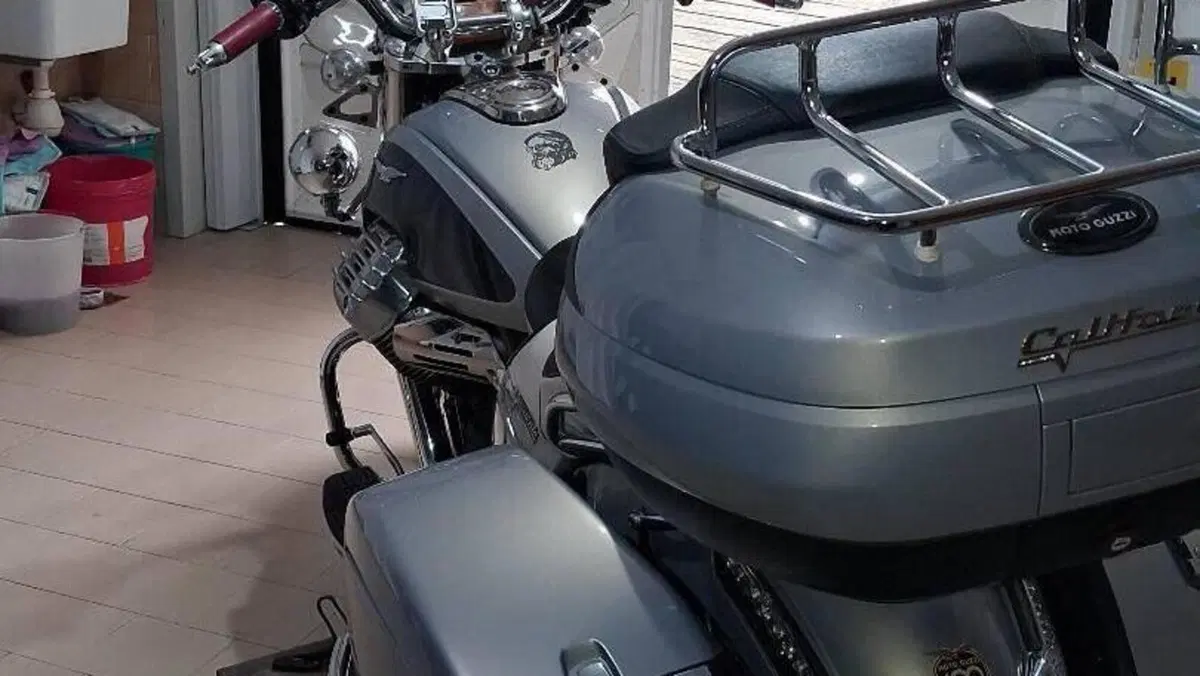 Moto Guzzi California 1400 Touring SE (2015 - 16)  (6)