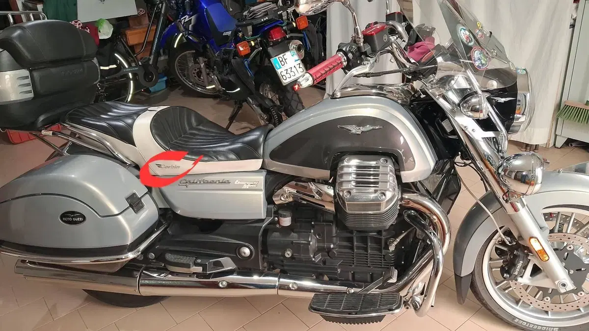 Moto Guzzi California 1400 Touring SE (2015 - 16)  (8)
