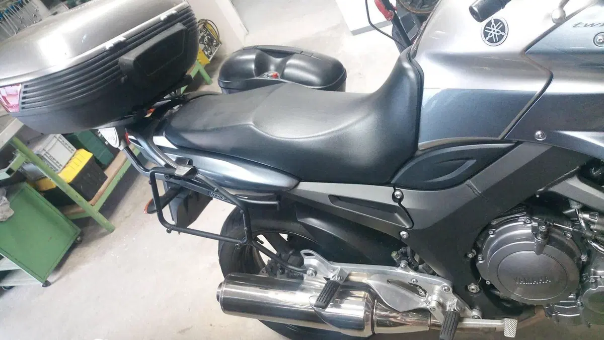 Yamaha TDM 900 (2002 - 14)  (3)