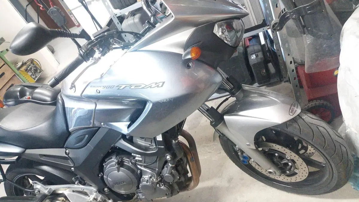 Yamaha TDM 900 (2002 - 14)  (4)