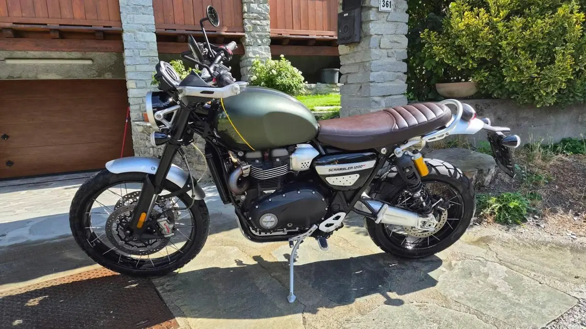 Triumph Scrambler 1200 XC (2021 - 23)  (2)