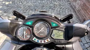 Yamaha FJR 1300 ABS (2005 - 06)  (5)