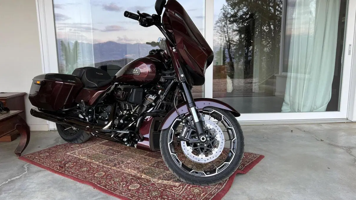 Harley-Davidson CVO Street Glide (2024)  (2)