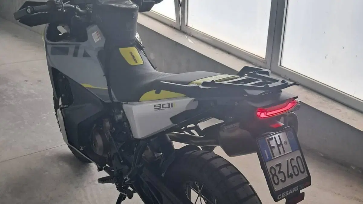 Husqvarna Norden 901 (2022 - 26)  (6)