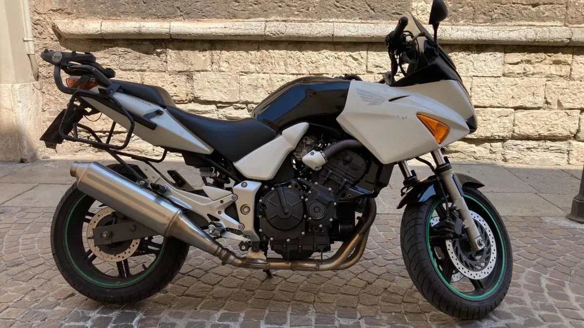 Honda CBF 600 N (2005- 11)  (3)