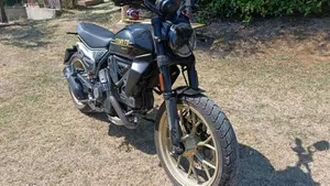 Ducati Scrambler 800 Full Throttle (2025 - 26)  (3)