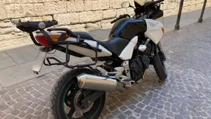Honda CBF 600 N (2005- 11)  (4)