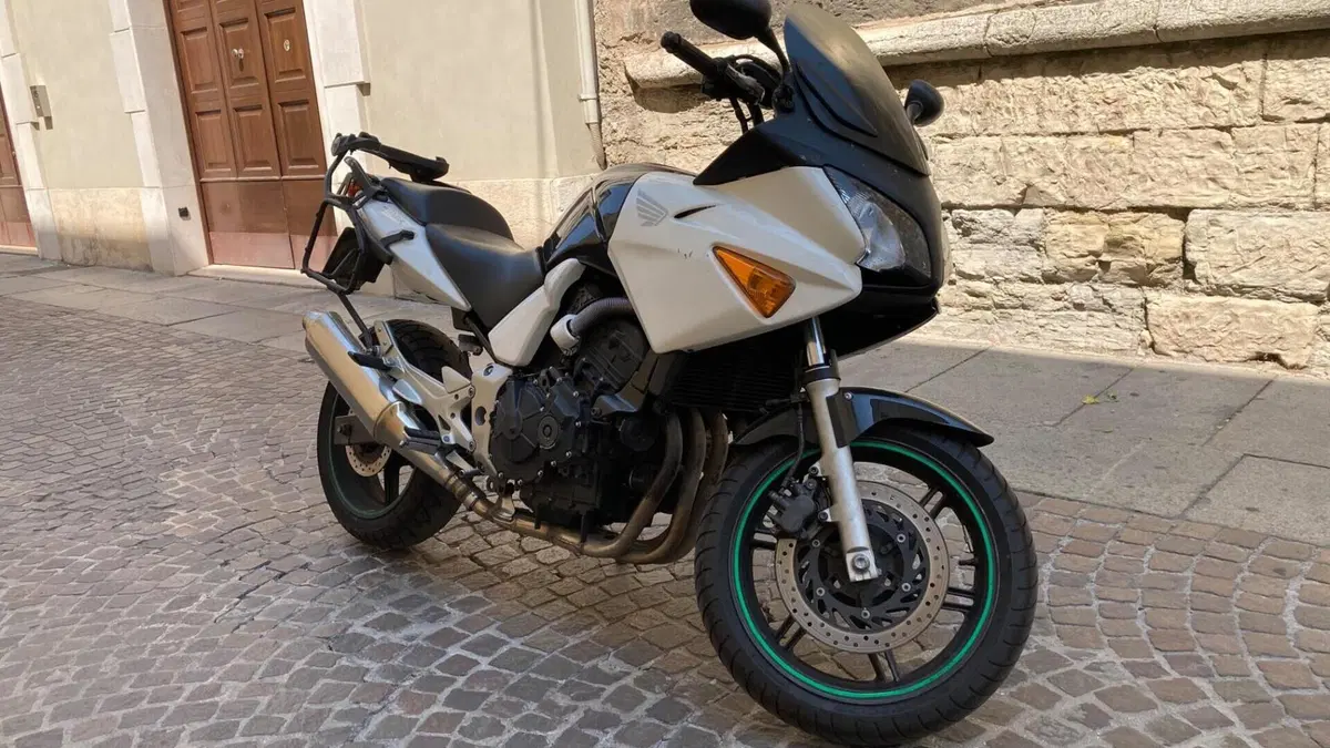 Honda CBF 600 N (2005- 11)  (7)