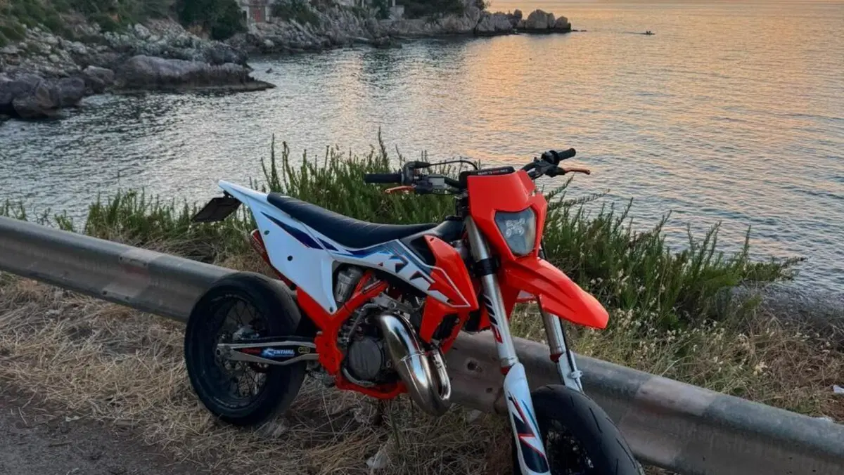 KTM 125 SX (2022)  (4)