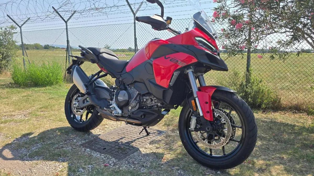 Ducati Multistrada V2 S (2025 - 26)  (2)