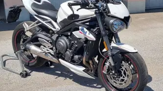 Triumph Street Triple RS (2017 - 19) usata