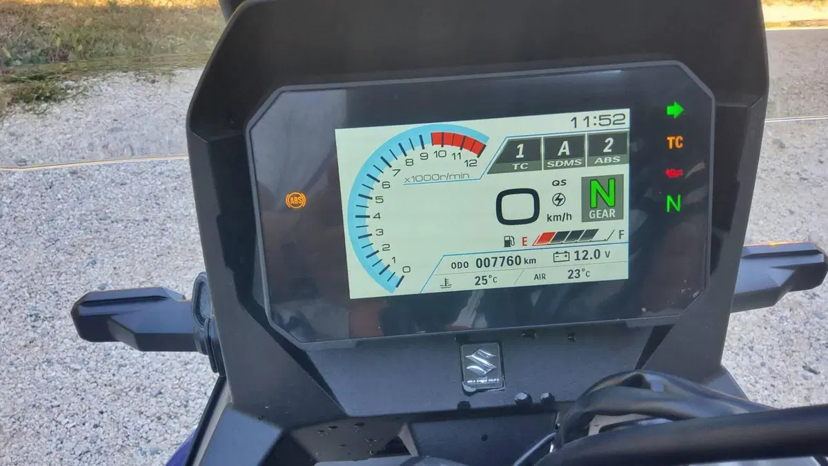 Suzuki V-Strom 800SE (2023 - 24)  (2)