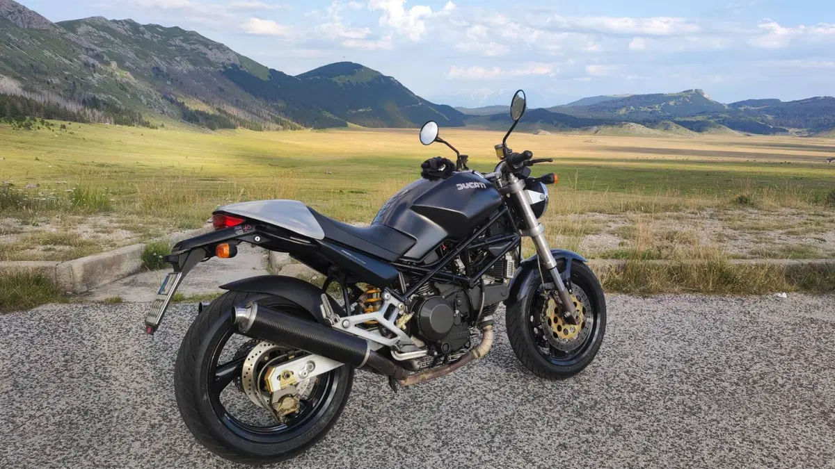 Ducati   (9)