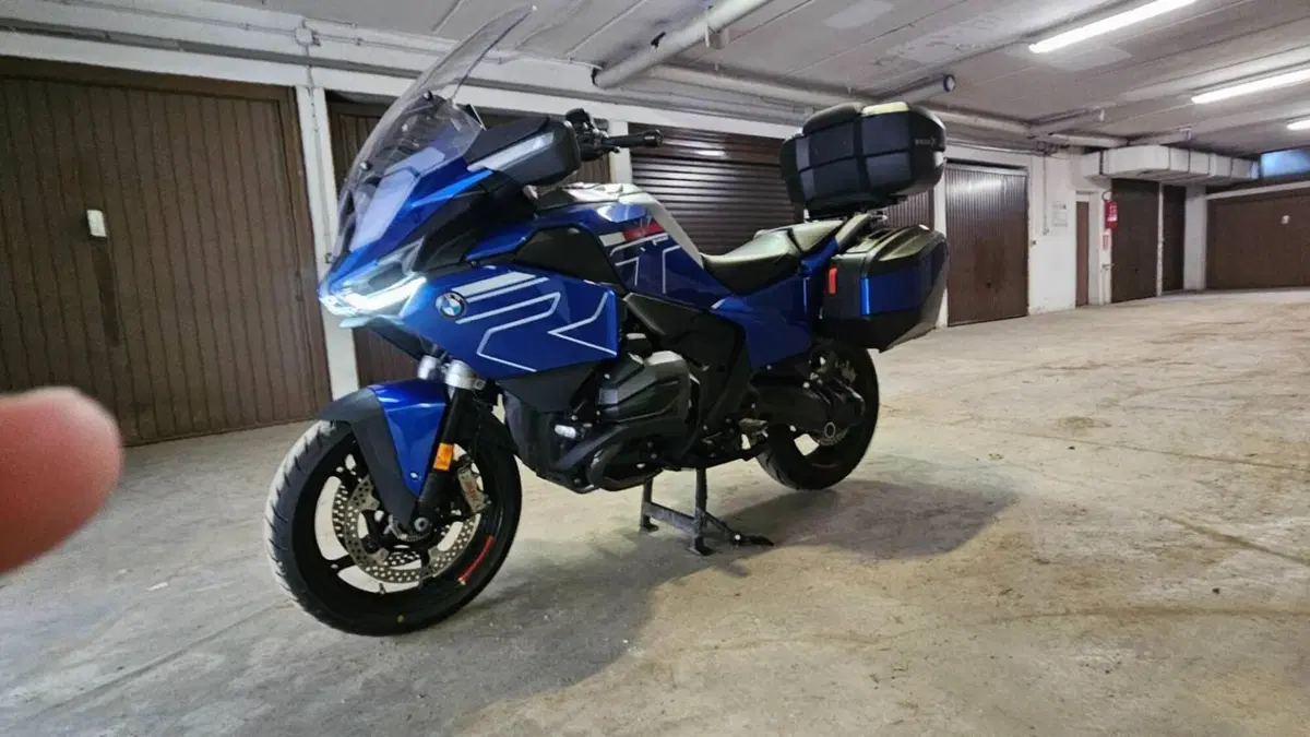 Bmw R 1300 RT (2026)  (2)